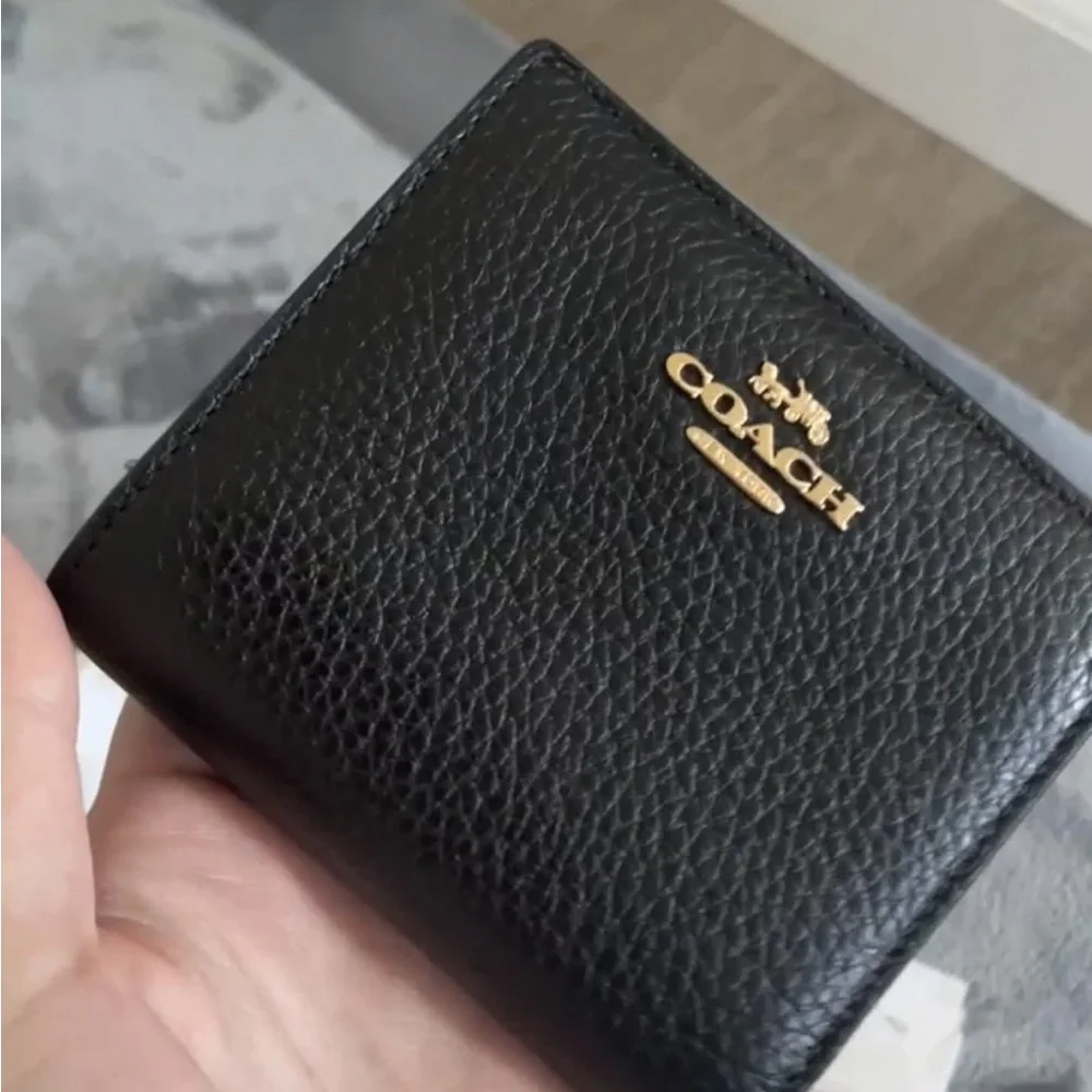 Coach Small Wallet - Picture 2 of 5